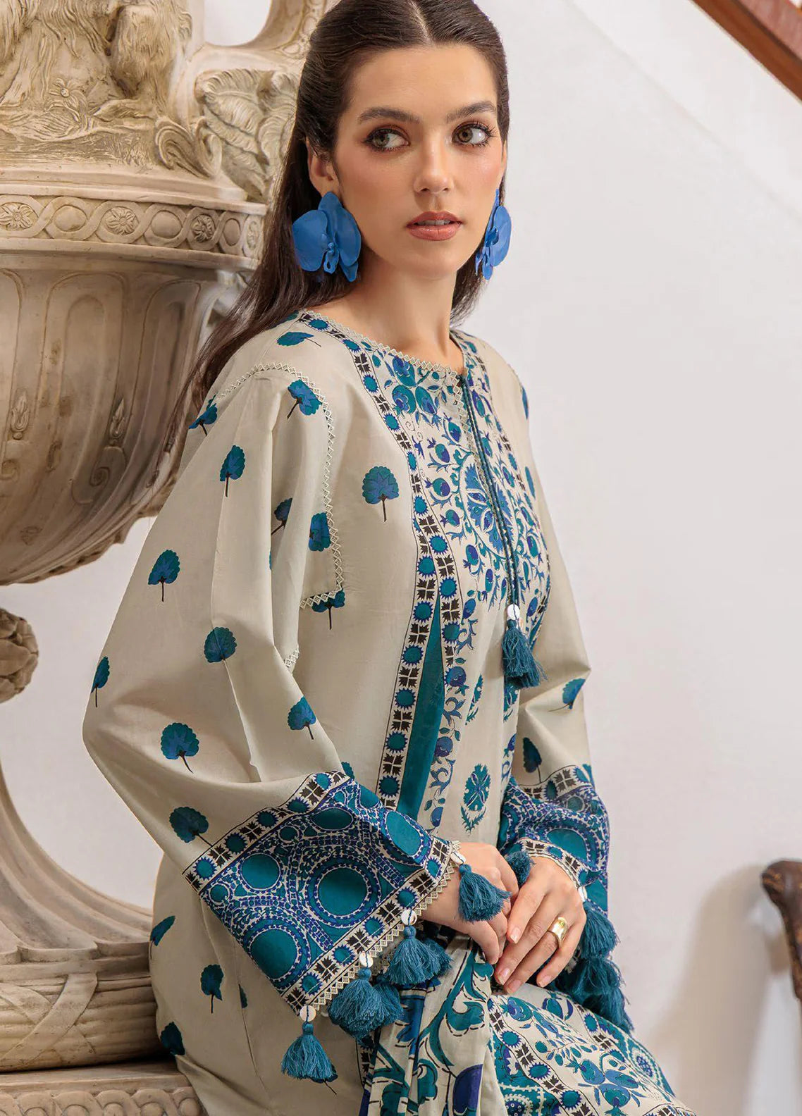 GULAHMED DIGITAL PRINTED LAWN 3 PIECE UNSTITCHED SUIT