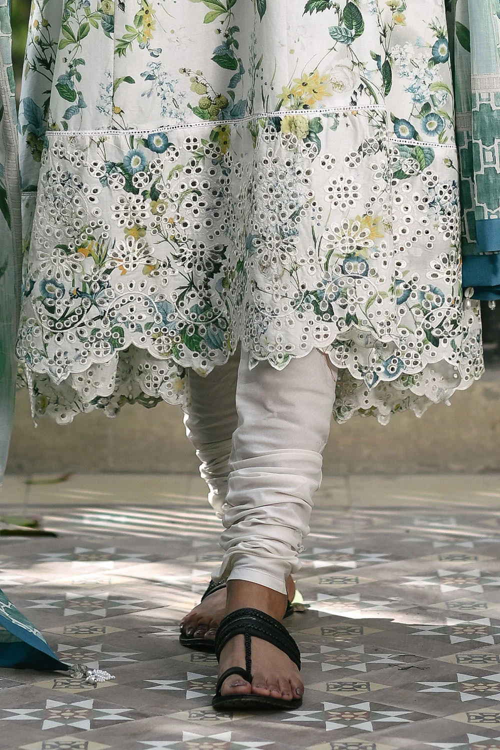 GulAhmed 3-Piece Summer Lawn Suit – Embroidered Printed Shirt with Lawn Dupatta & Dyed Trouser