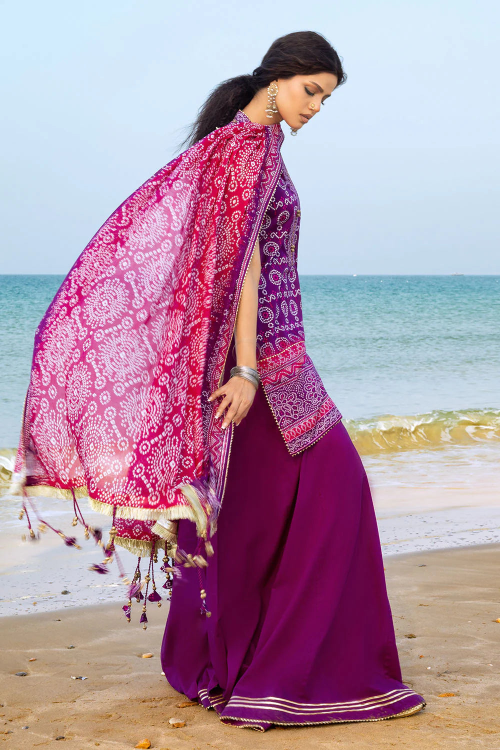 GulAhmed Digital Printed Lawn 3 Piece Unstitched Suit