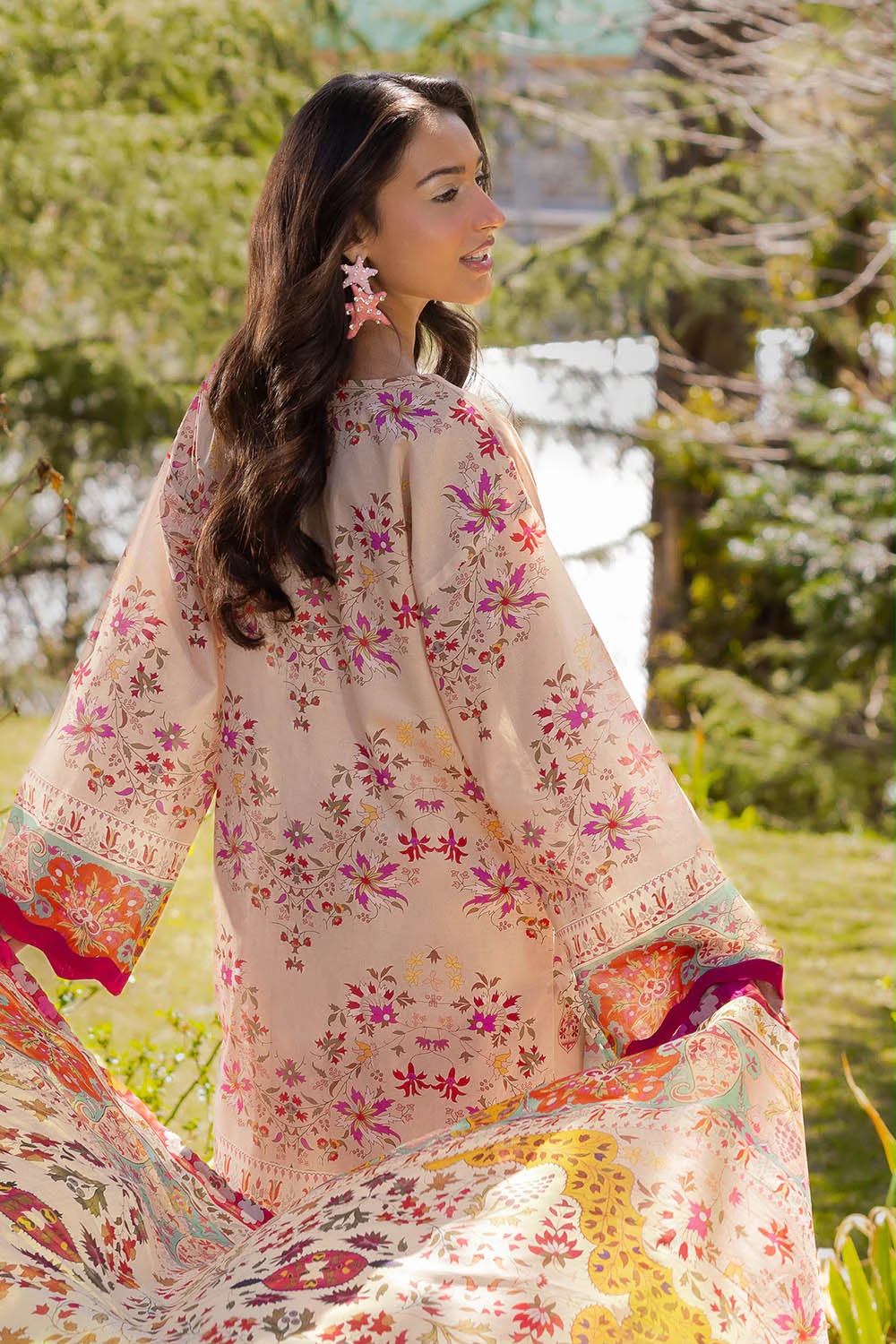 GULAHMED DIGITAL PRINTED LAWN 3 PIECE UNSTITCHED SUIT