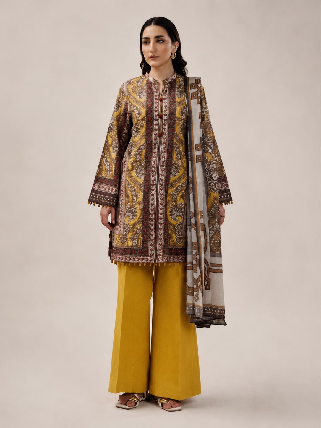 Beechtree Morbagh 3 Piece Printed Lawn Suit | Unstitched Lawn Collection