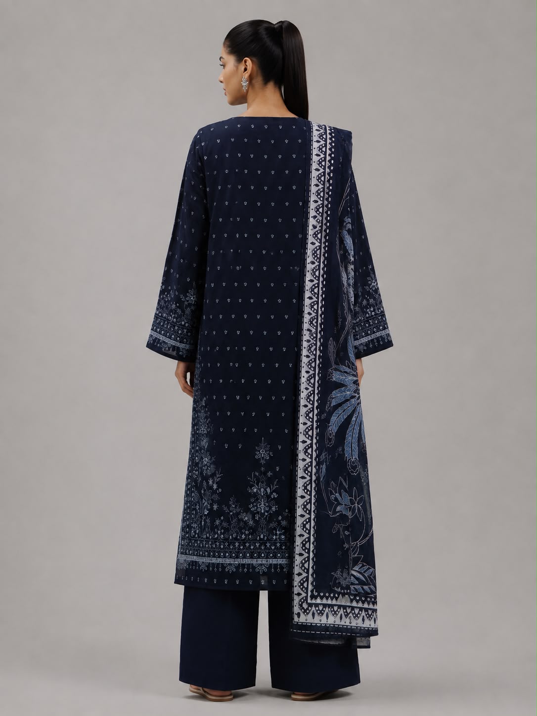 Beechtree Morbagh 3 Piece Printed Lawn Suit | Unstitched Lawn Collection