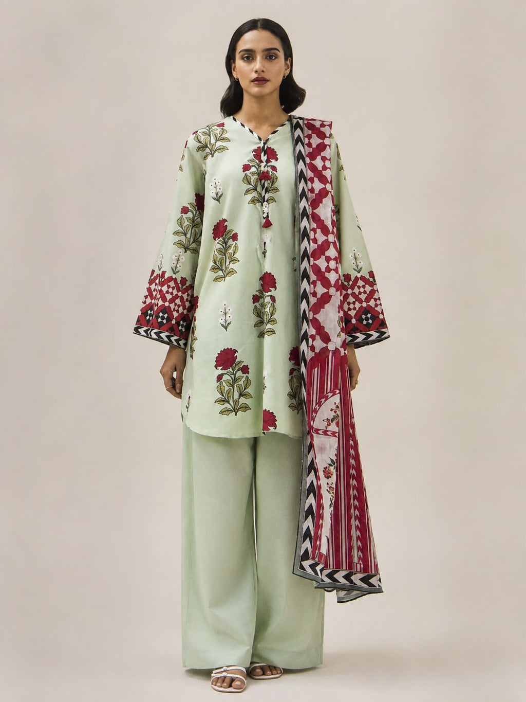 Beechtree Morbagh 3 Piece Printed Lawn Suit | Unstitched Lawn Collection