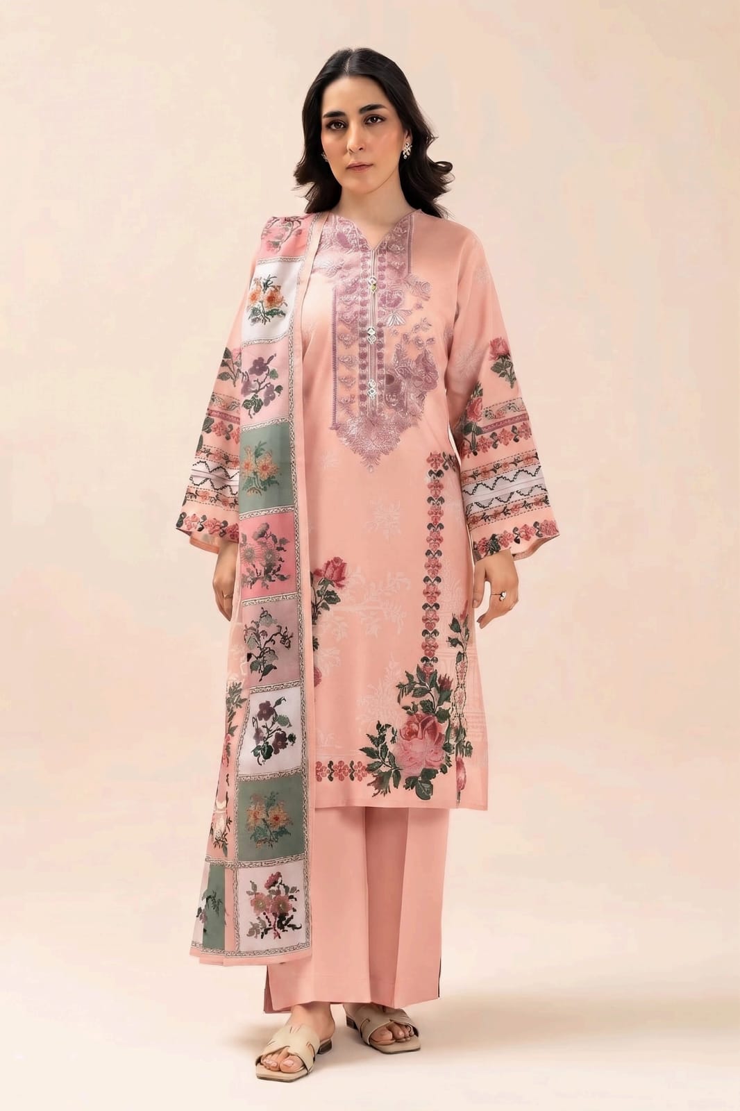 Beechtree Morbagh 3 Piece Printed Lawn Suit | Unstitched Lawn Collection